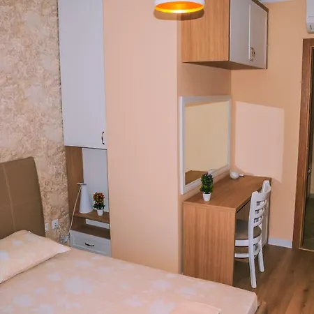 Dv Apartment *